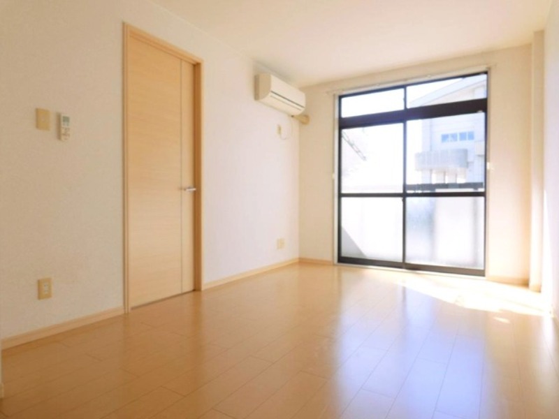 居室・リビング　図面と現状に相違がある場合には現状を優先