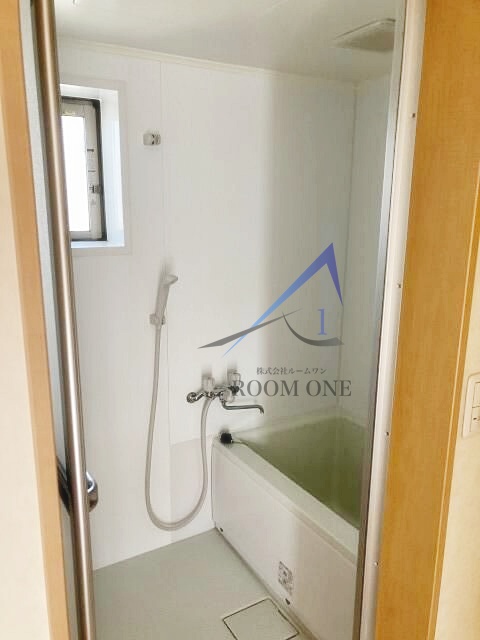 バス・シャワールーム　お風呂です。