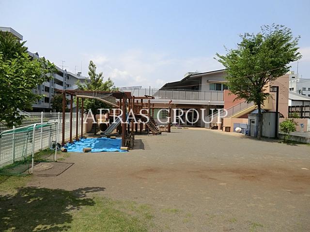 幼稚園・保育園　新山下二丁目保育所（幼稚園・保育園）まで156m