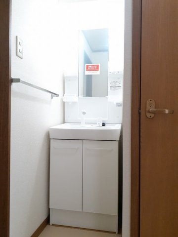 洗面設備　洗面所です