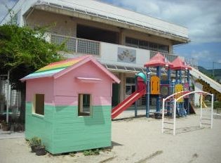 幼稚園・保育園　芝生幼稚園（幼稚園・保育園）まで645m