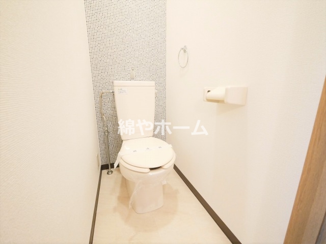 トイレ　トイレもきれいです