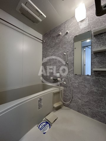 バス・シャワールーム　M－RESIDENCE新大阪Garden　浴室