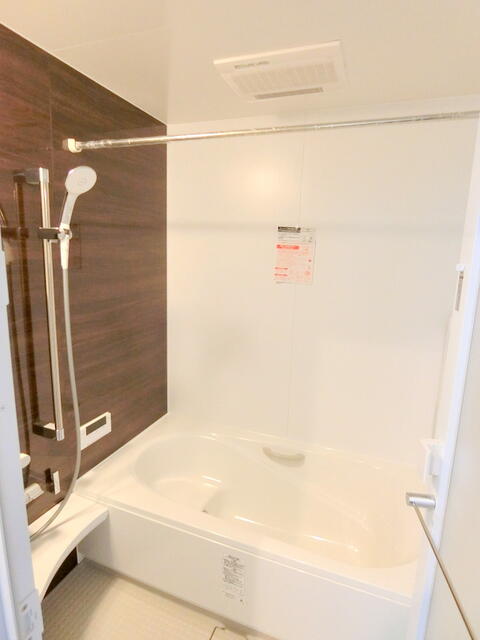 バス・シャワールーム　★044-299-8985までお気軽にお電話下さい♪