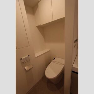 トイレ　シンプルで使いやすいトイレです