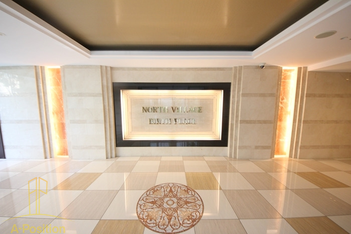 ロビー　ノースヴィレッジバースプレイス