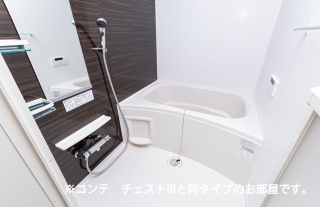 バス・シャワールーム　同メーカー施工例