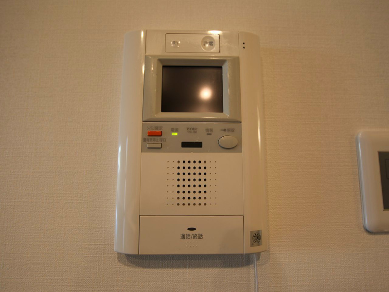 セキュリティ　セキュリティ　TVモニター付インターホン