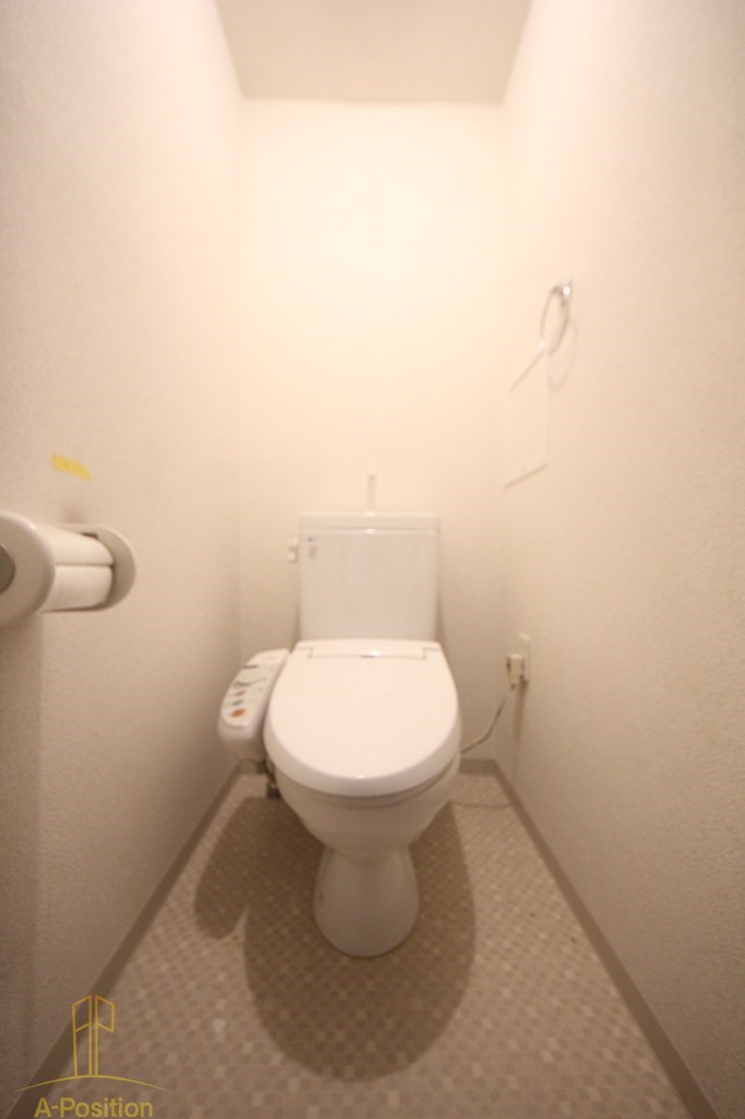 トイレ　クレイルタワー
