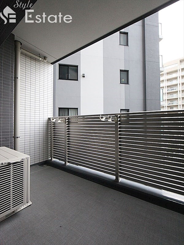 バルコニー　バルコニー