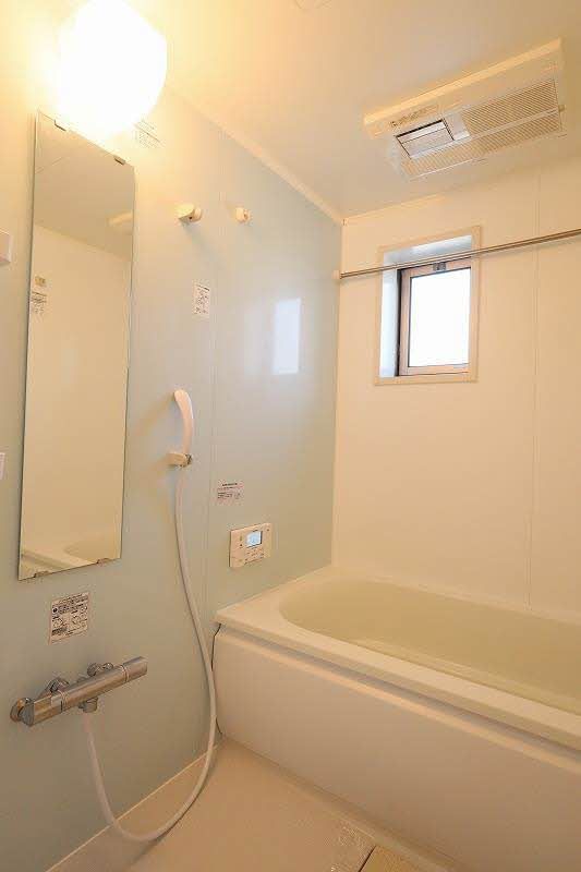 バス・シャワールーム　浴室