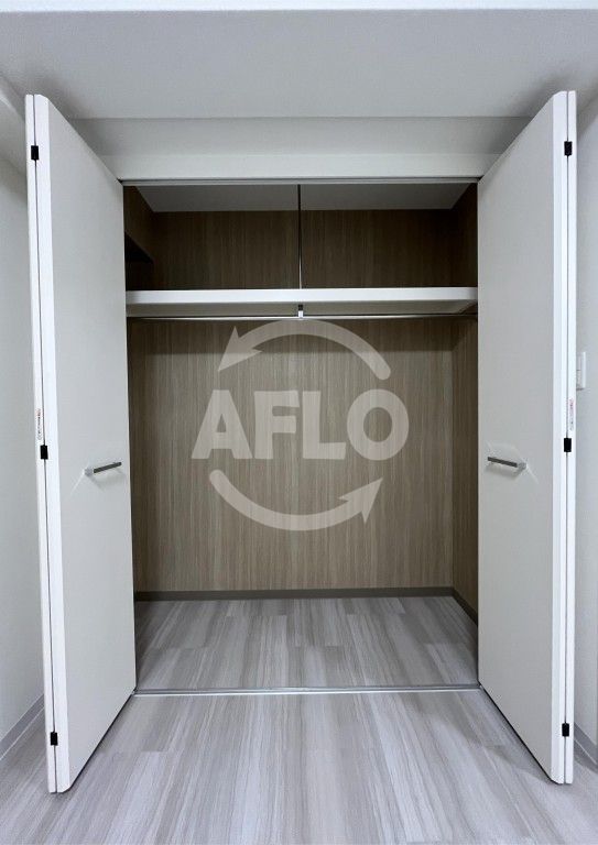 収納　ハピネスガーデン新大阪　クローゼット