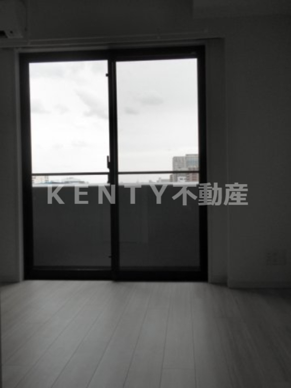 その他部屋・スペース　落ち着いて過ごせるお部屋なので、寝室にいかがでしょうか