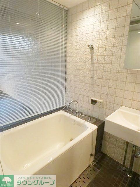 バス・シャワールーム　お部屋探しは株式会社　タウンハウジング　までお気軽にお問合…