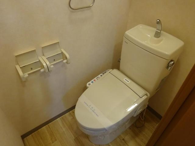 トイレ　トイレ