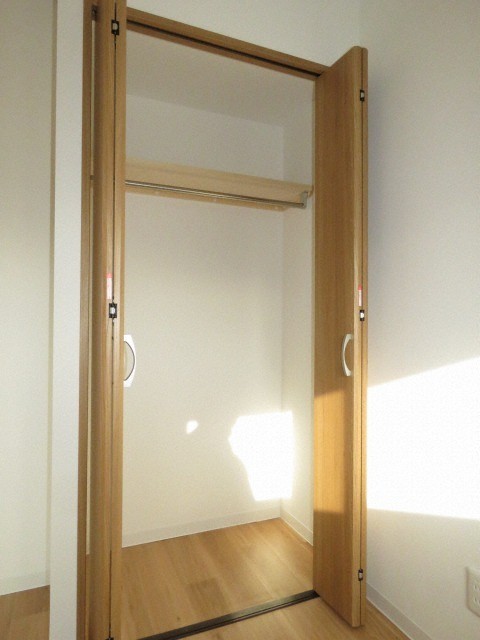 収納　衣類の収納に便利なクローゼット♪