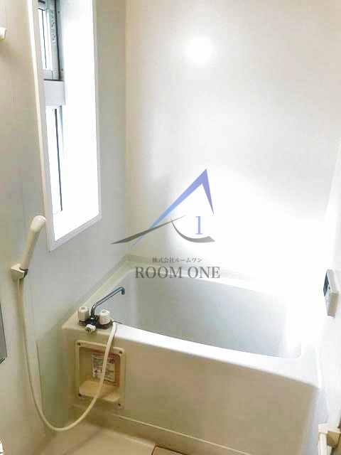 バス・シャワールーム　お風呂です。
