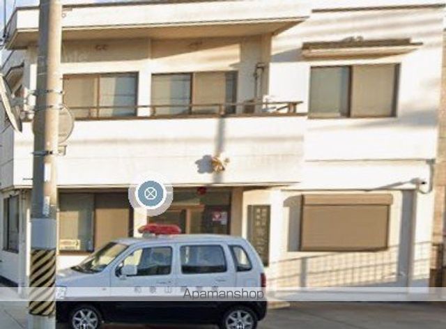 警察署・交番　和歌山東警察署　有功交番（警察署・交番）まで496m