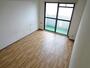 居室・リビング　同物件別号室の写真です。