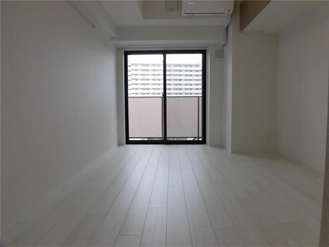 居室・リビング　?