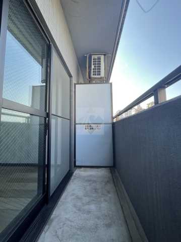 バルコニー　別部屋の写真になります