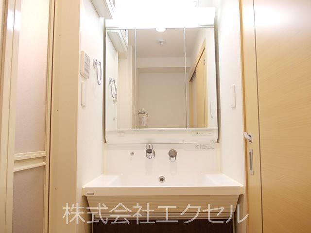 洗面設備　独立洗面台です。