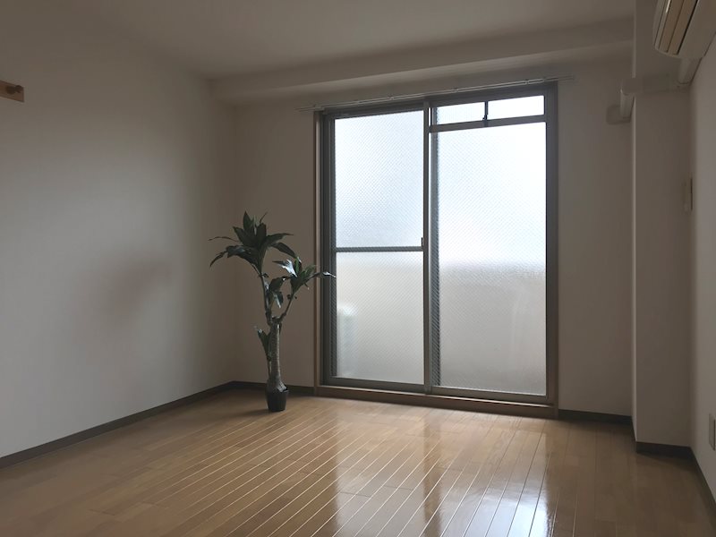 居室・リビング　※同タイプの他のお部屋です