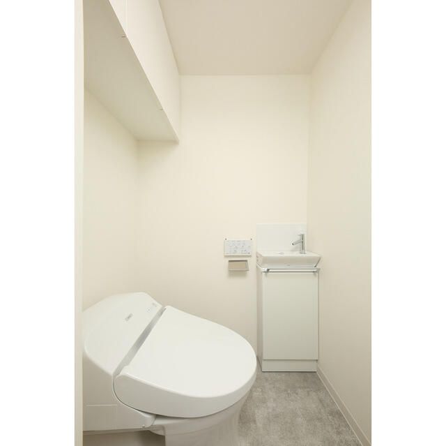 トイレ　シンプルで使いやすいトイレです
