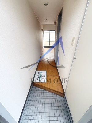玄関　玄関です。