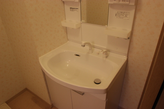洗面設備　※別部屋の写真です