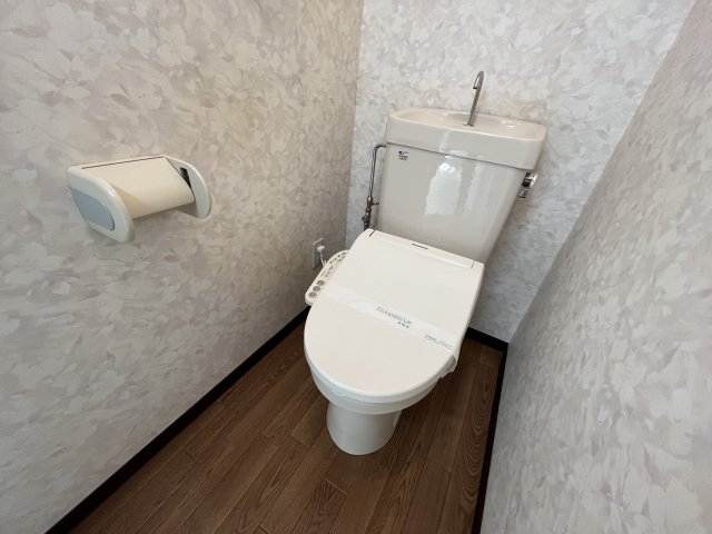 トイレ　温水洗浄便座付きでおすすめ