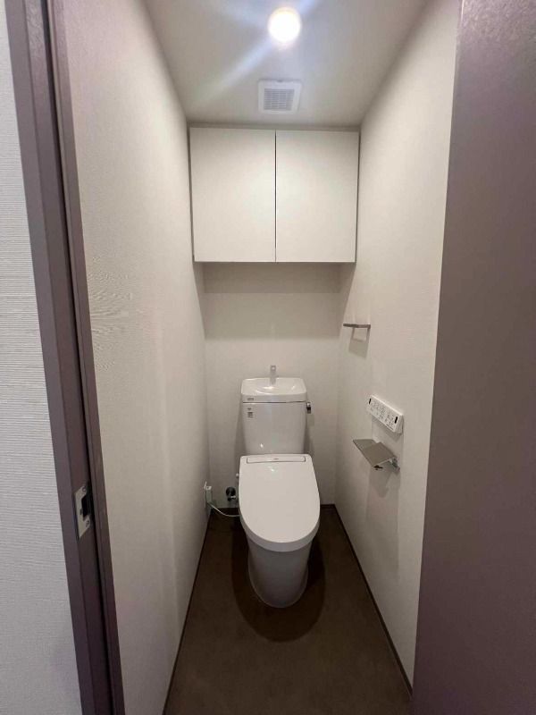 トイレ　ゆったりとした空間のトイレです
