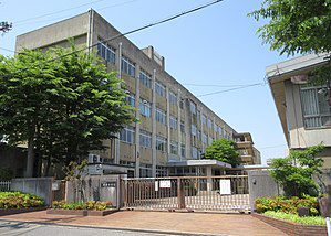 小学校　城乾小学校（小学校）まで359m