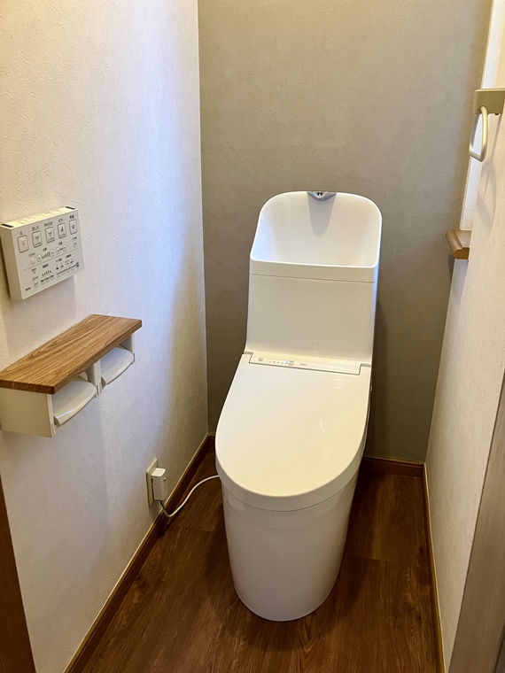 トイレ　シンプルで使いやすいトイレです