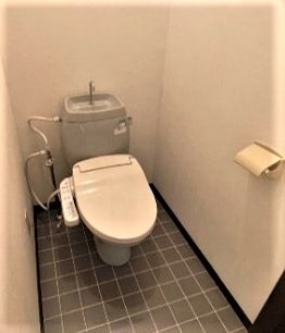 トイレ　ゆったりとした空間のトイレです