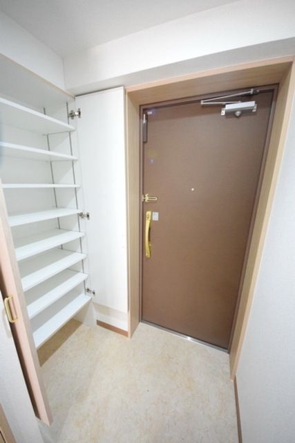 玄関　玄関
