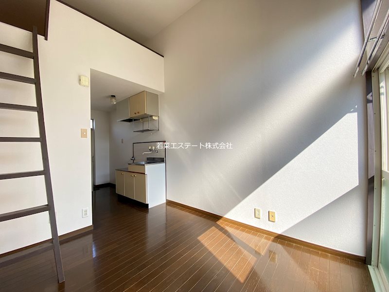 居室・リビング　※別部屋参考