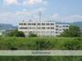 小学校　高槻市立真上小学校（小学校）まで617m