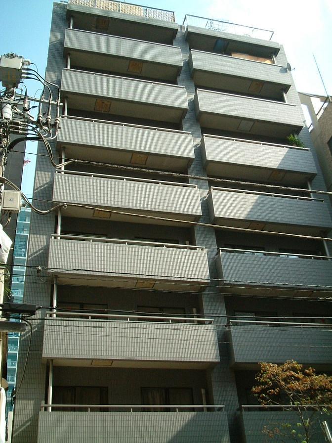 建物外観　清潔感ある外観