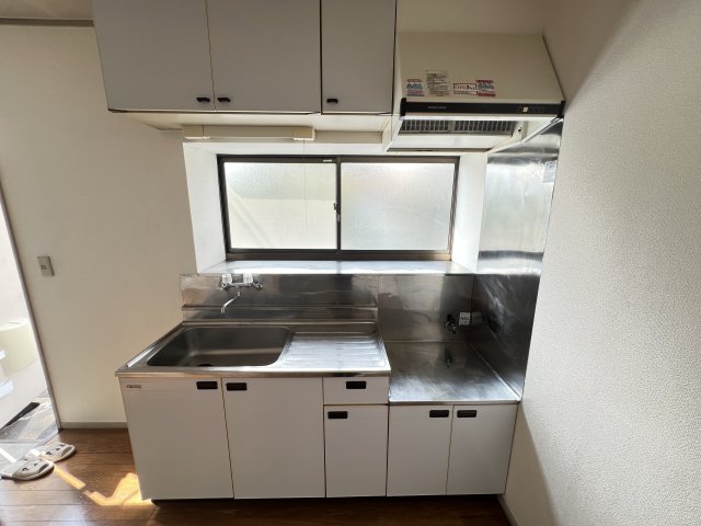 キッチン　コンパクトなキッチンです。