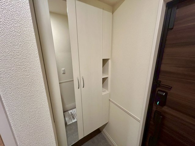 収納　シューズボックス