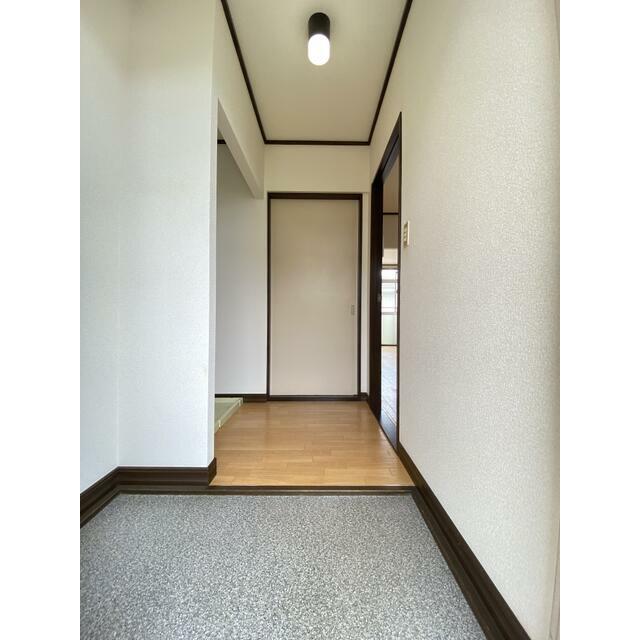 玄関　現況優先