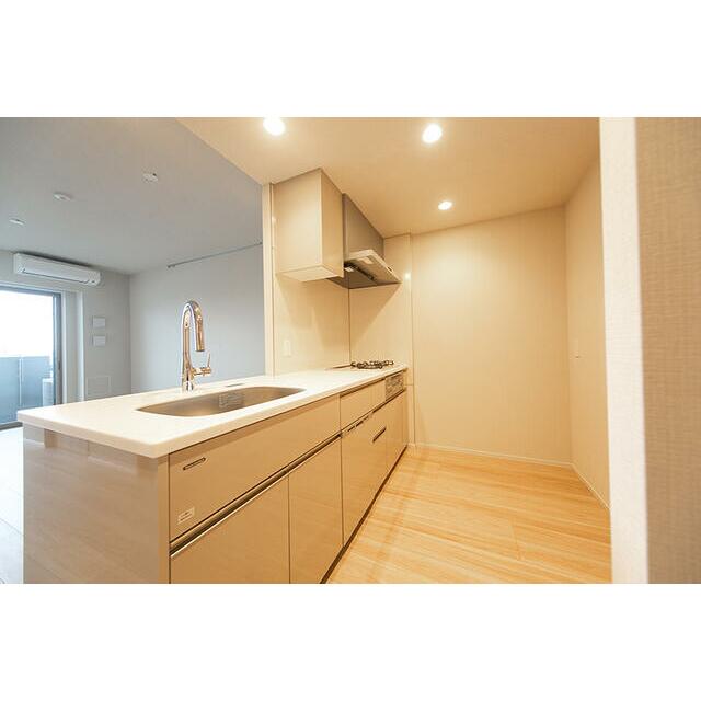 キッチン　※写真は同タイプ住戸です。