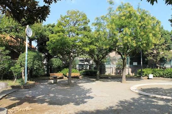 公園　小日向公園（公園）まで915m