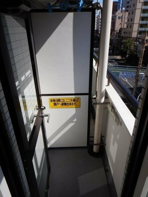 バルコニー