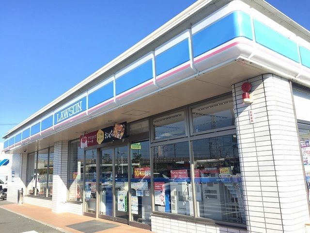 コンビニ　ローソン浜松高塚駅北店（コンビニ）まで700m