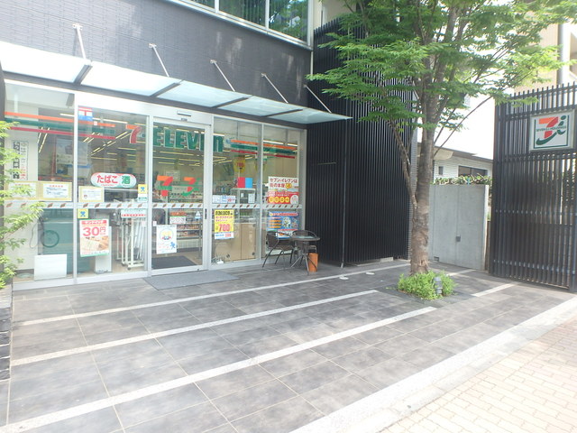 コンビニ　セブンイレブン墨田業平4丁目店（コンビニ）まで449m