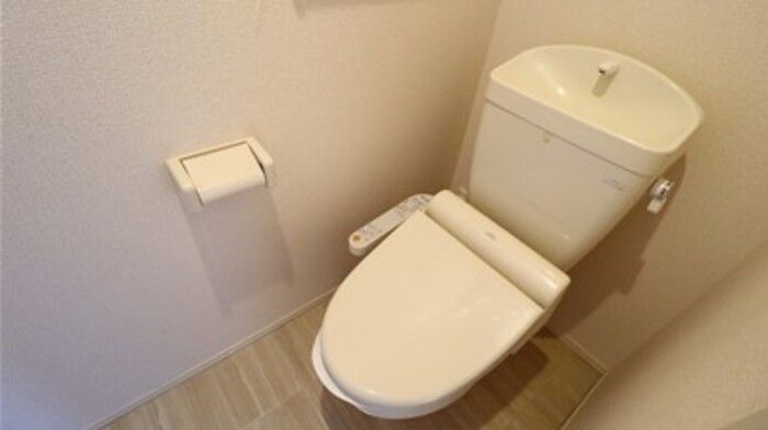 トイレ　シンプルで使いやすいトイレです