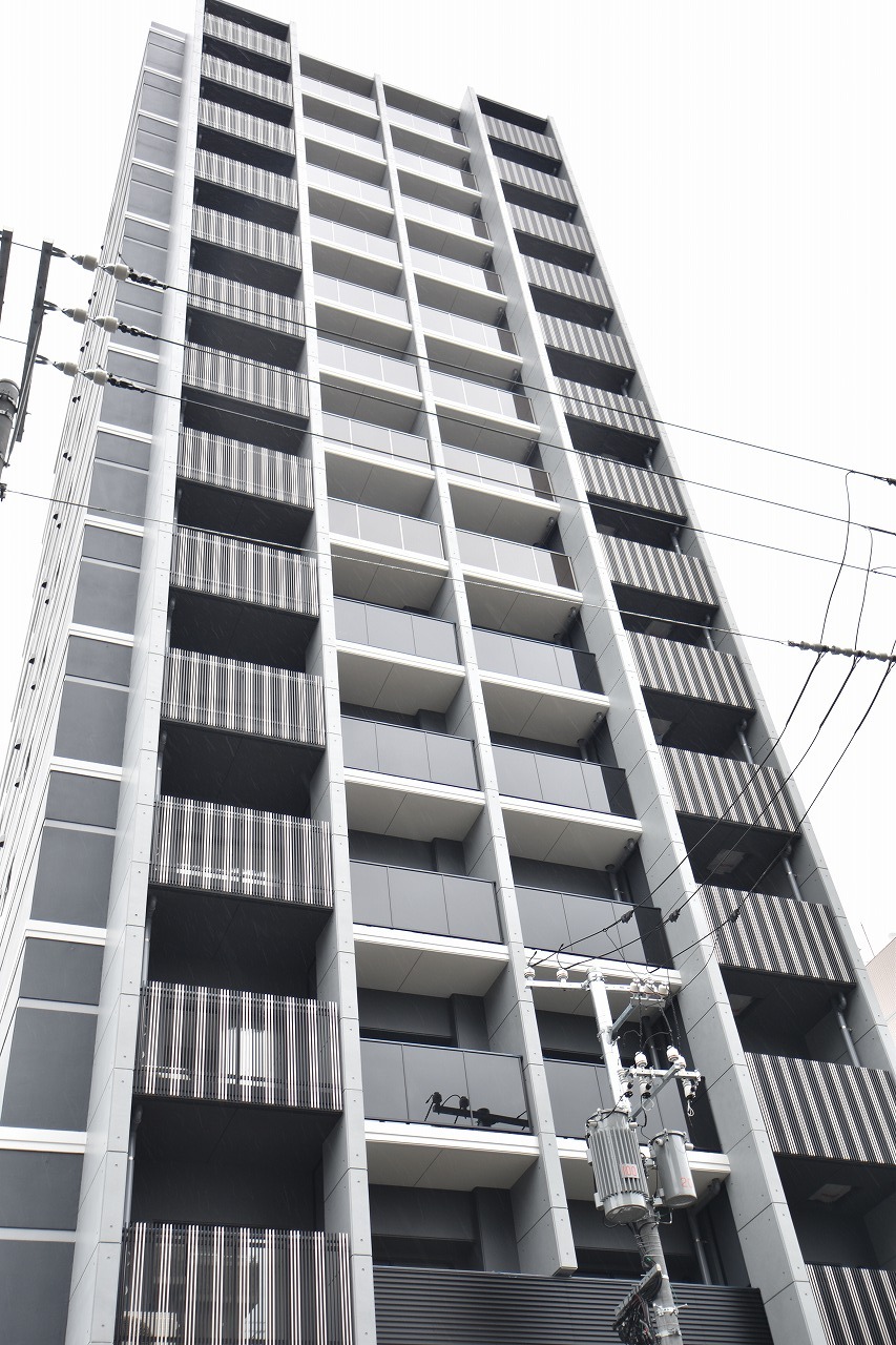 S-RESIDENCE東観音町achieveの外観写真