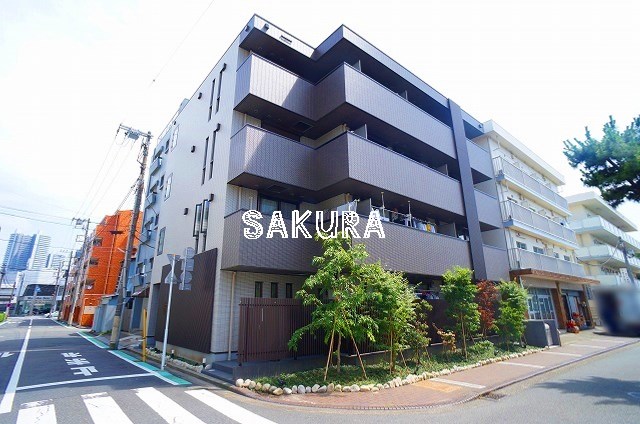 建物外観　最寄り駅まで徒歩6分の好立地♪